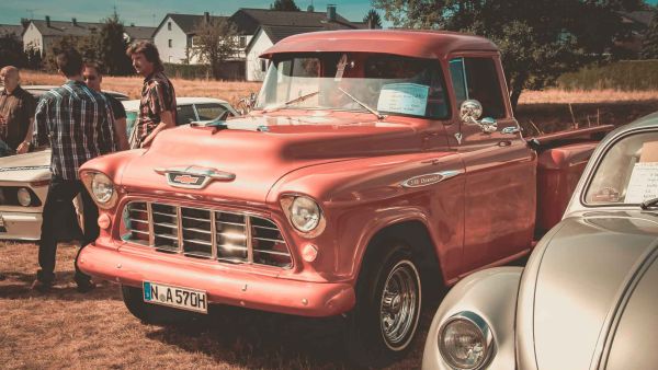 Chevrolet 3100 Pick-Up Truck beim Oldtimertreffen in Mühlhausen